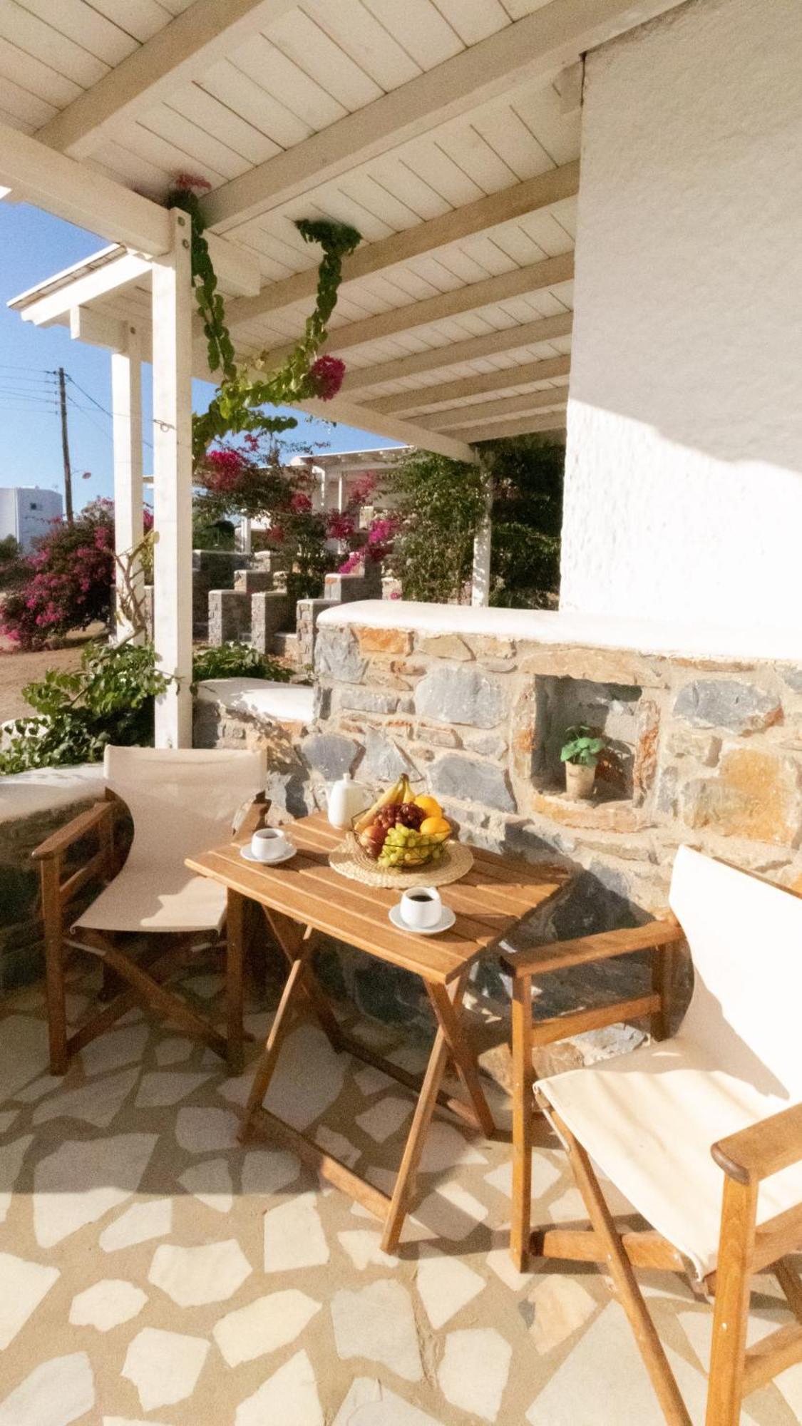 Sunny Studios Naxos Aliko Beach Eksteriør billede